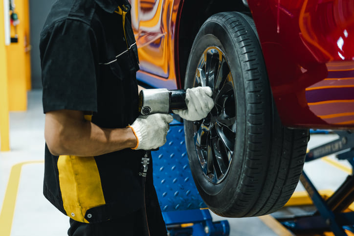 JeepTire Repair Services in Toronto