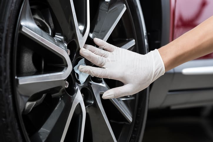 Mercedes Benz  Tire Repair Services in Toronto