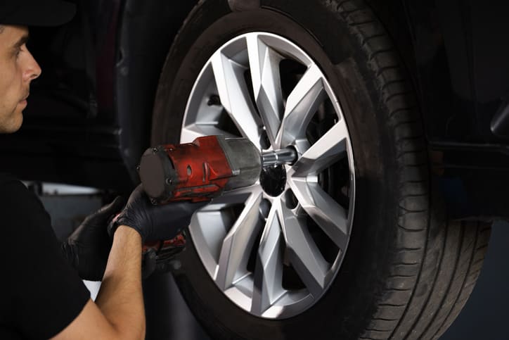 Volvo Tire Repair Services in Toronto