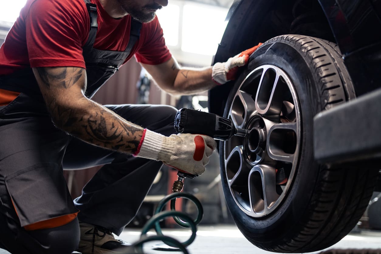 Ford winter tire change Scarborough Ford winter tire change Scarborough