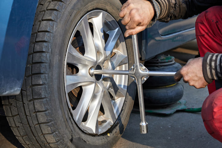 Lamborghini Tire Installation in Scarborough